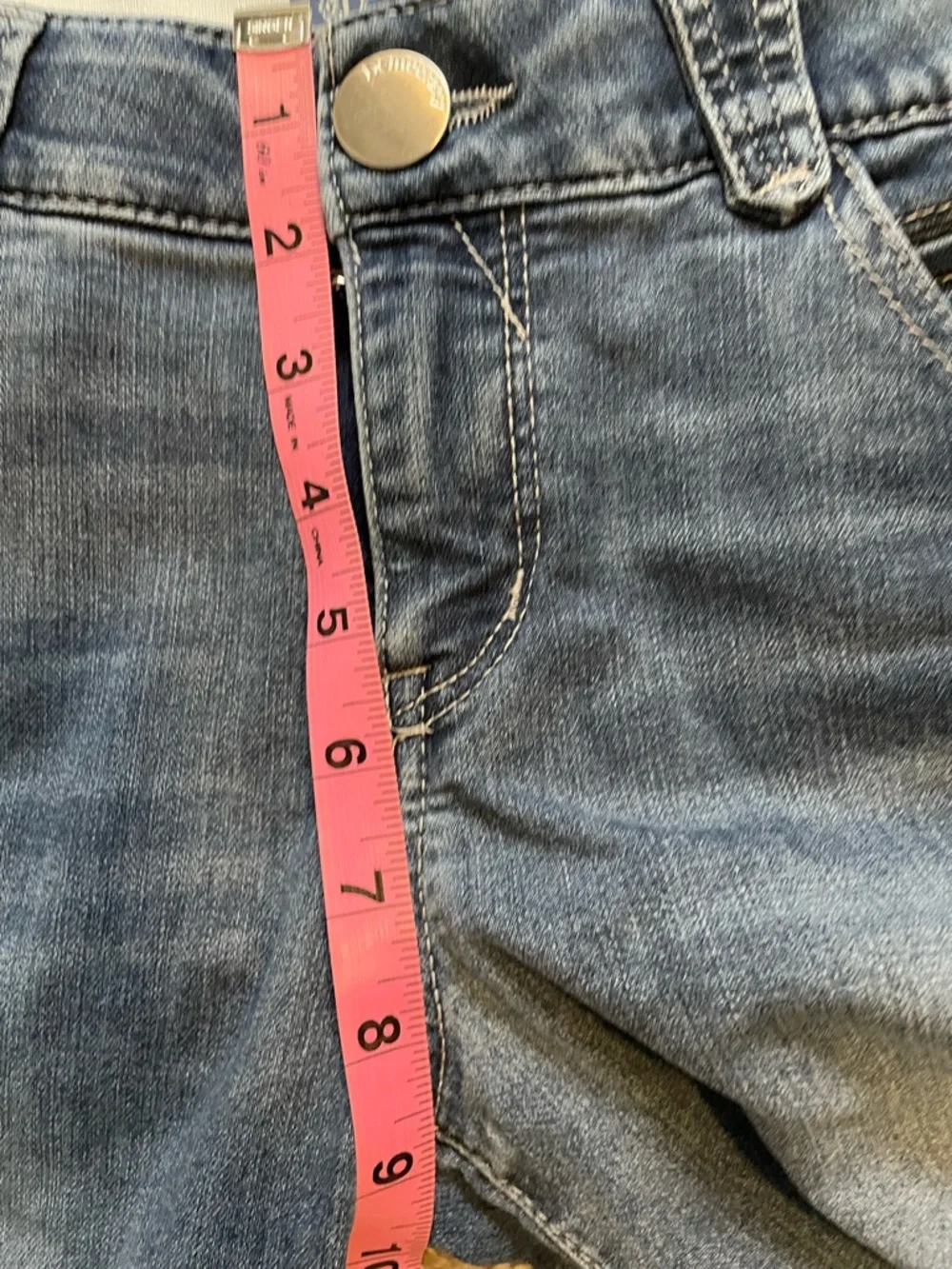 Democracy Ab Solution Women's Light Blue Cropped Jeans - Picture 5 of 6